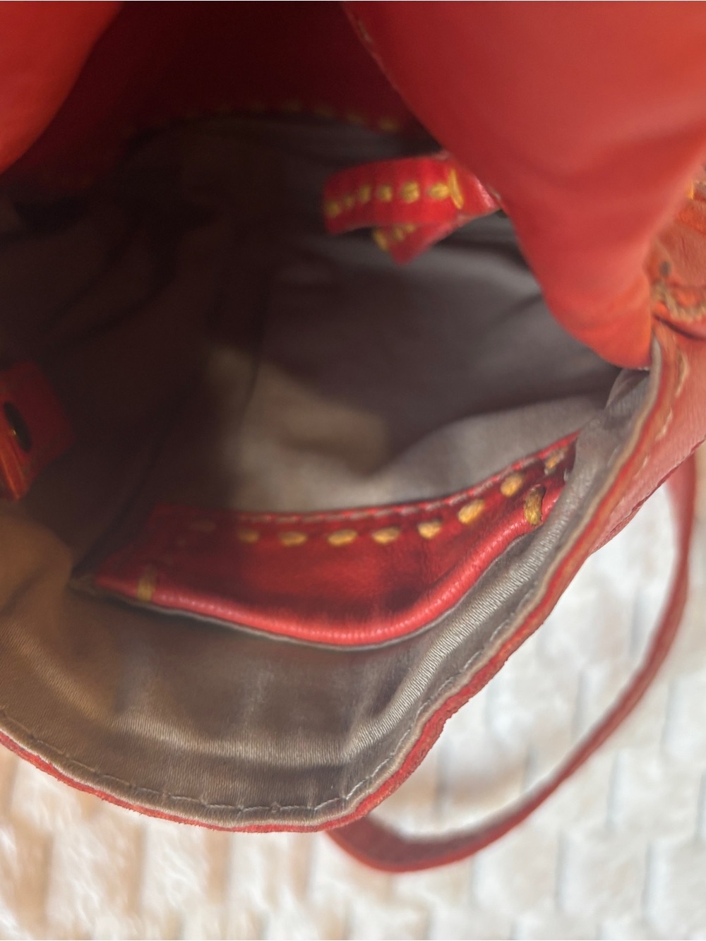 49 SQM soft, rusty, orange goat skin, BoHo Crossbody adjustable strap - Picture 10 of 10